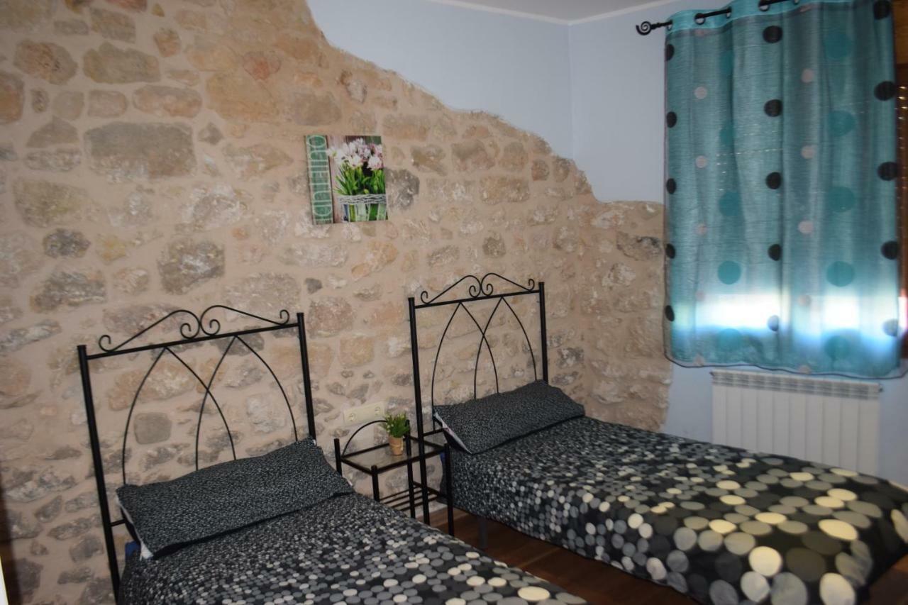 Apartamentos La Muralla Horta de Sant Joan Dış mekan fotoğraf